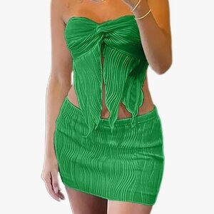 Green Women's Skirt Set